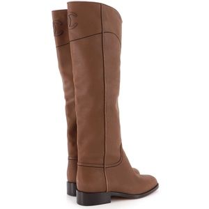 💕 Chanel Boots 💕